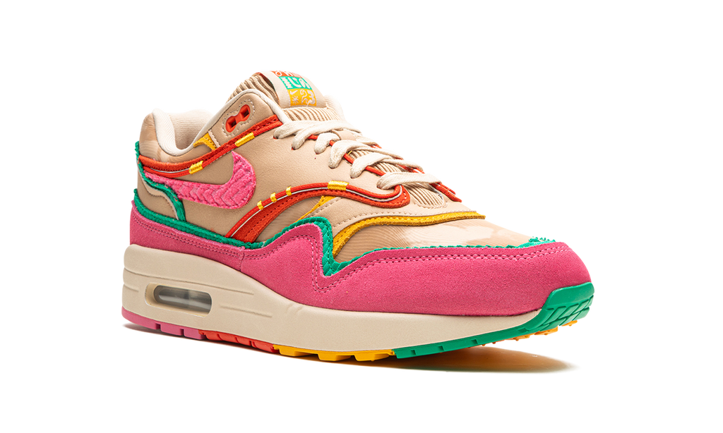 Nike Air Max 1 Familia FN0598 200