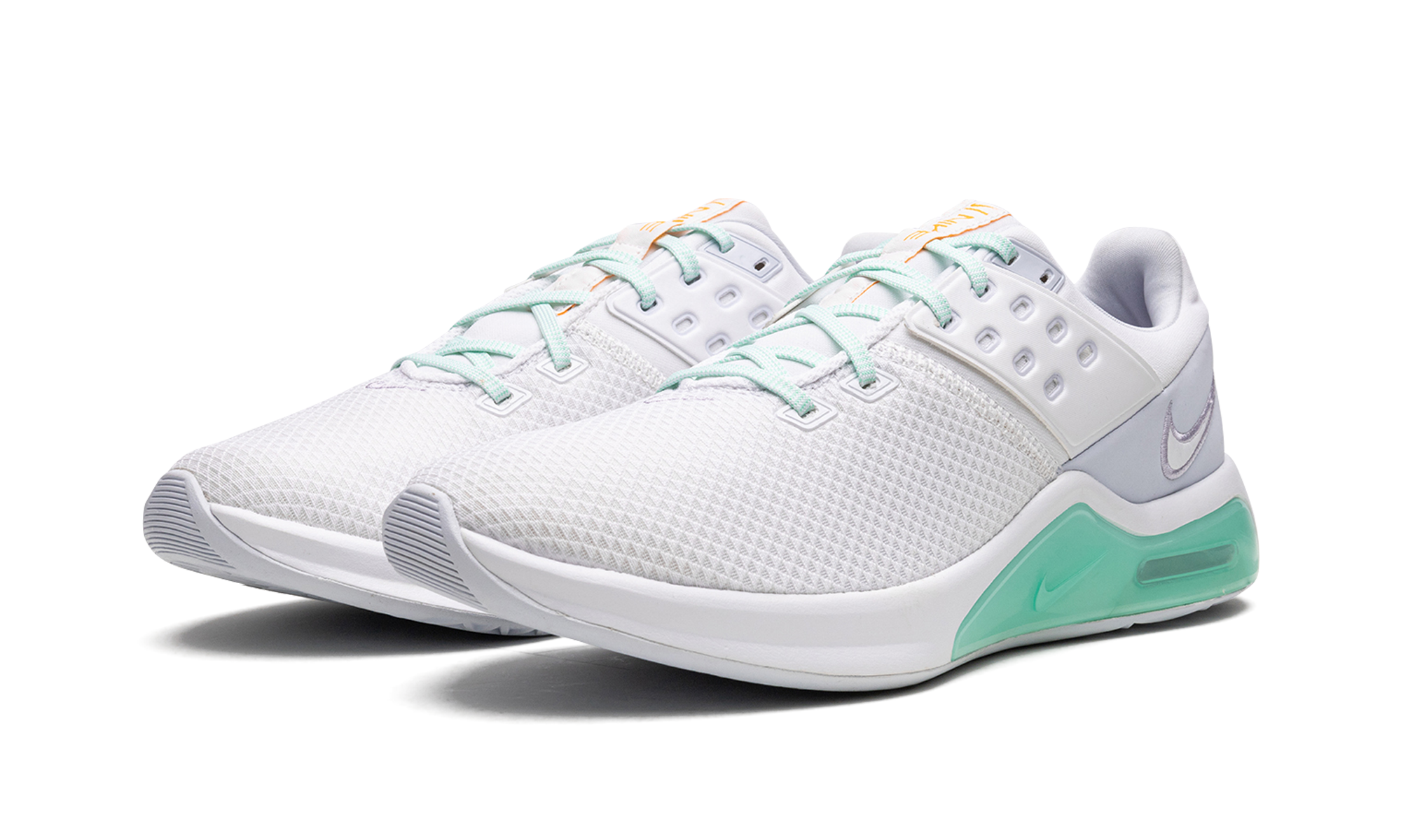 Nike WMNS Air Max Bella TR 4 CW3398 101