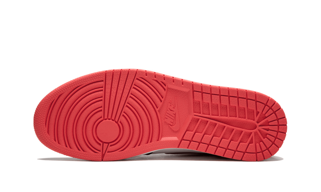 Air Jordan 1 Retro High OG Promo Box - Track Red 555088 112 Promo Box