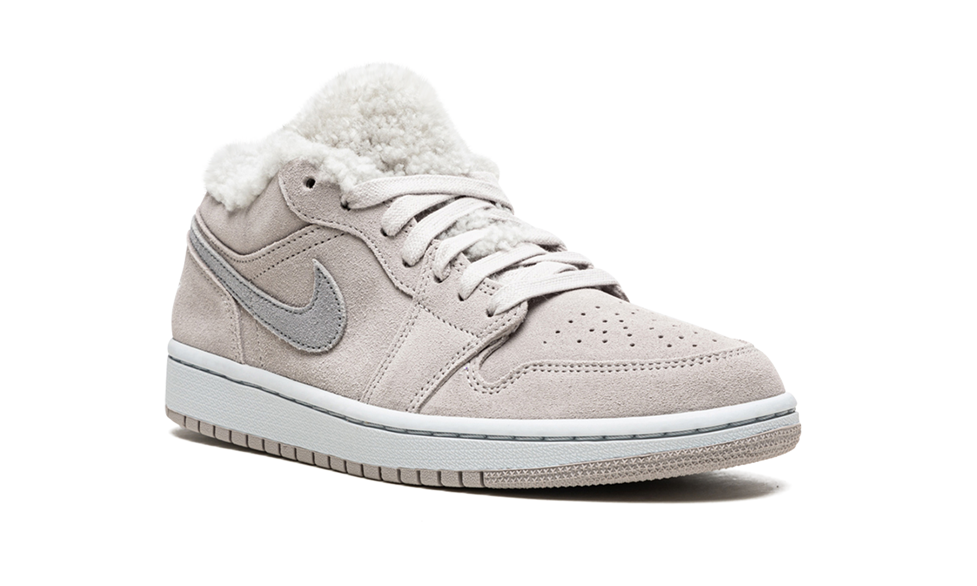 AIR JORDAN 1 Low SE WMNS Sherpa Fleece DO0750 002