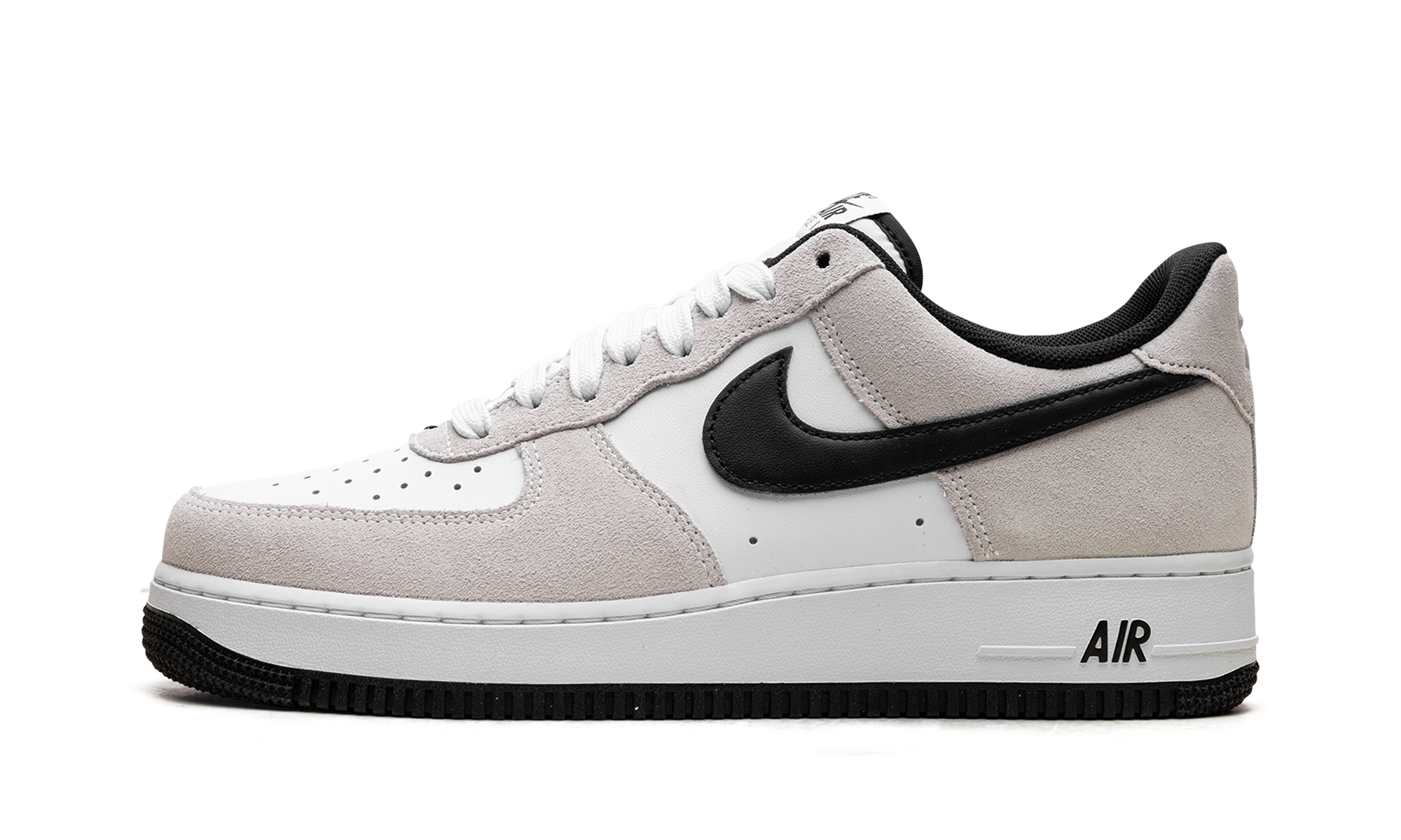 Nike Air Force 1 Low '07 LV8 White Black IB6388 100