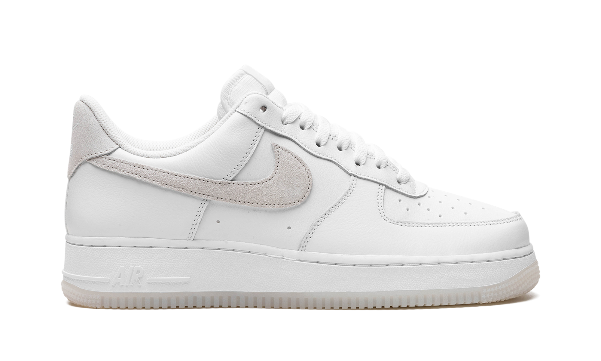 Nike Air Force 1 '07 LV8 Summit White FN5832 100