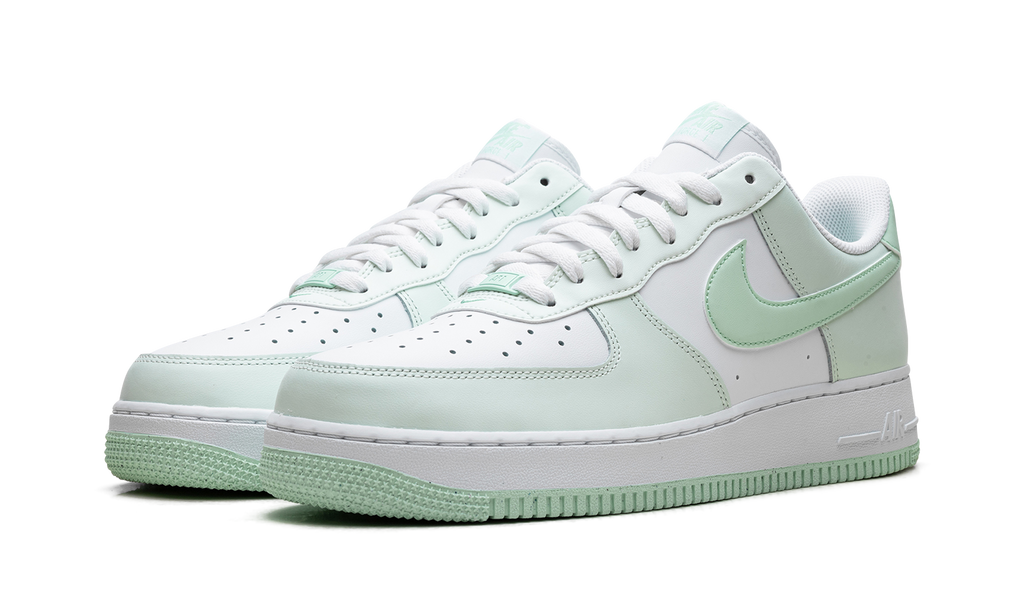 Nike AIR FORCE 1 Mint Foam FZ4123 394