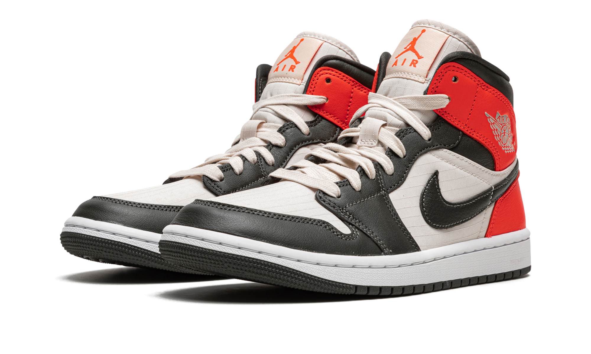 AIR JORDAN 1 MID SE WMNS Newsprint DQ6078 100