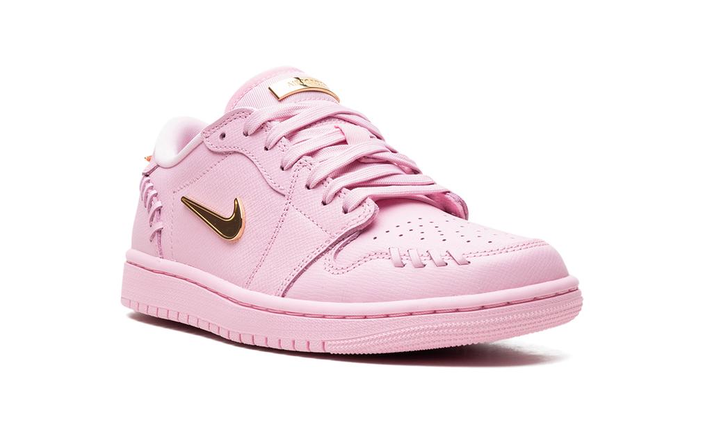 AIR JORDAN 1 LOW WMNS Method of Make Perfect Pink FN5032 600