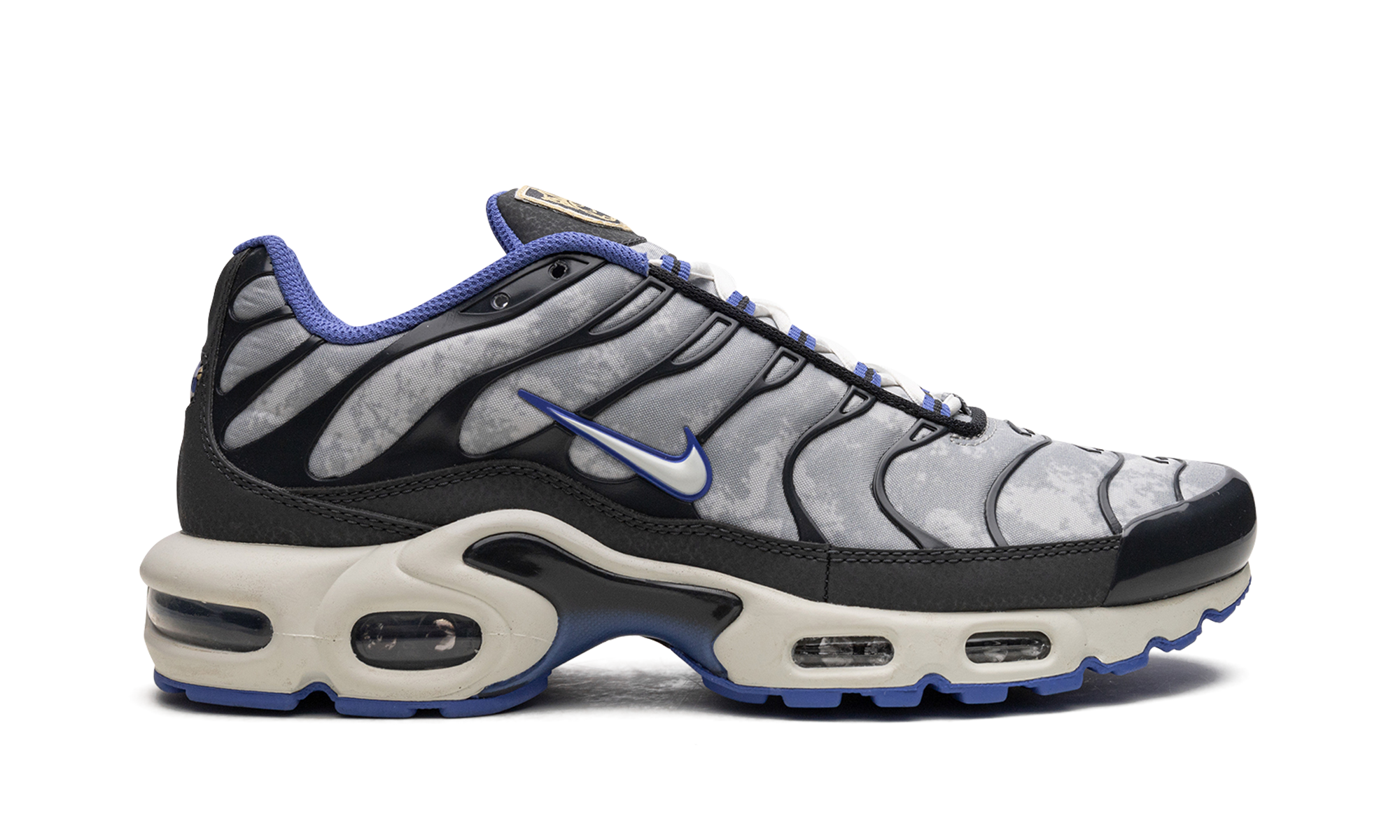 Nike Air Max Plus SE Social F.C. DQ3981 001
