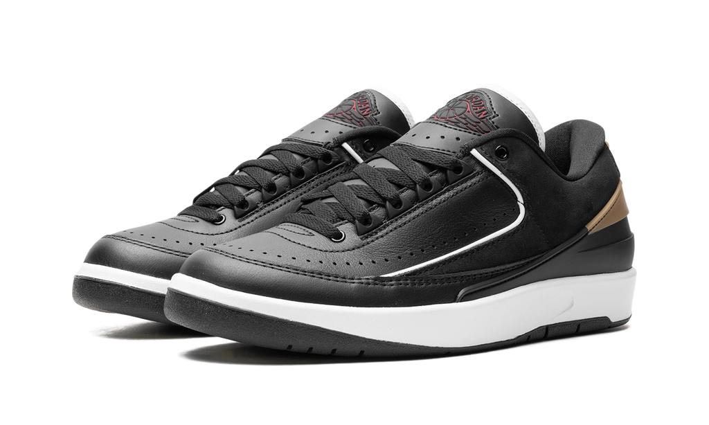 Jordan 2 Retro Low WMNS Black Metallic Gold DX4401 001