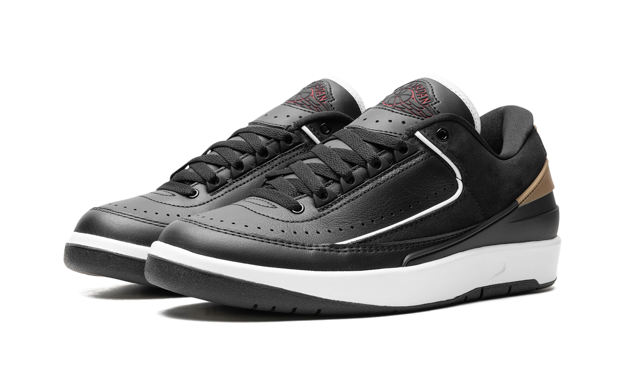 Jordan 2 Retro Low WMNS Black Metallic Gold DX4401 001