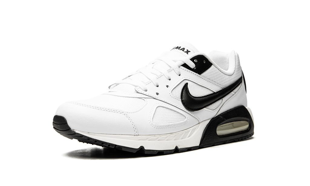 Nike Air Max IVO 580518 106