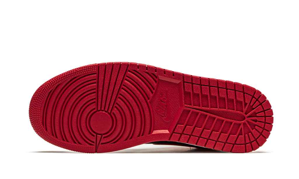 Air Jordan 1 Mid Banned 2020 554724 074