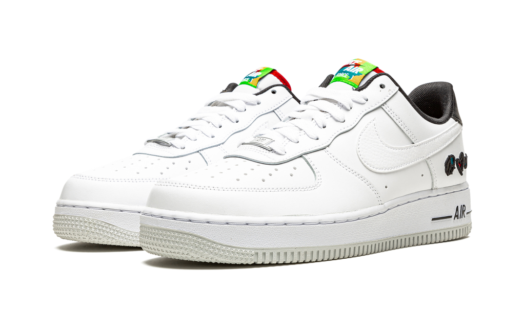 Nike Air Force 1 Low LV8 Peace, Love, Swoosh DM8148 100