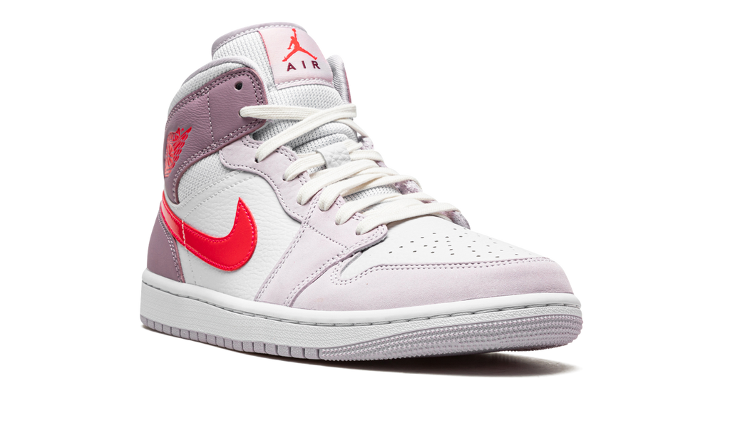 AIR JORDAN 1 MID WMNS Valentine’s Day 2022 DR0174 500