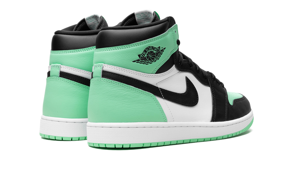 Air Jordan 1 Retro High OG Green Glow DZ5485 130