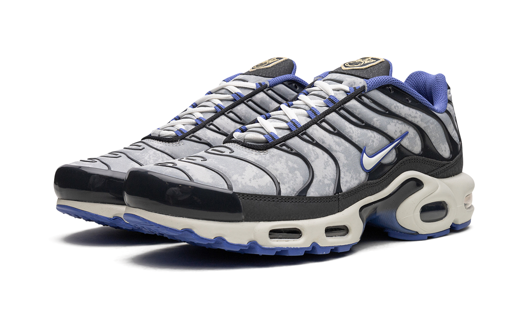 Nike Air Max Plus SE Social F.C. DQ3981 001