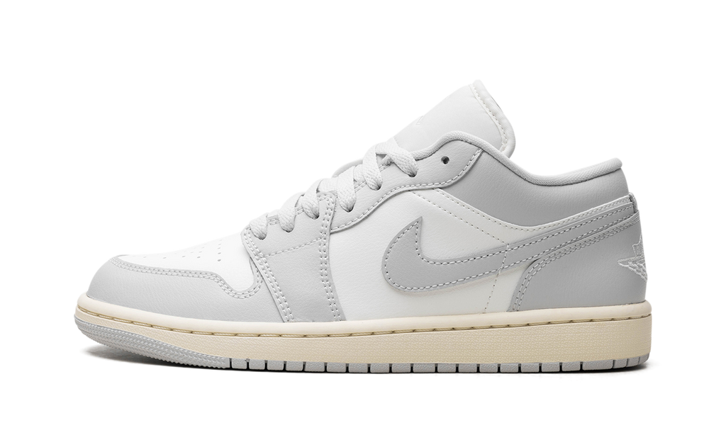 Air Jordan 1 WMNS Light Grey DC0774 103