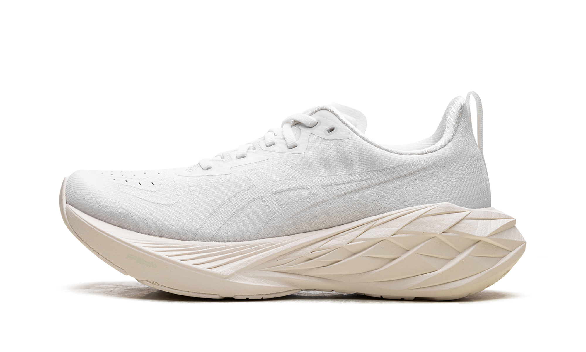 Asics Novablast 4 White / White 1011B693 102
