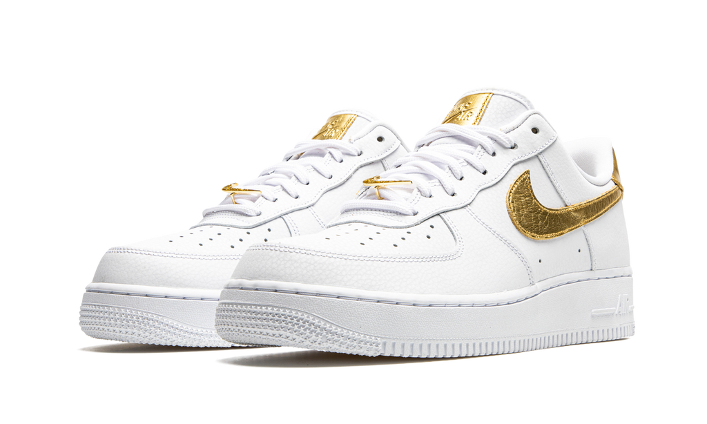 Nike Air Force 1 Low '07 LV8 Gold Foil DC2181 100