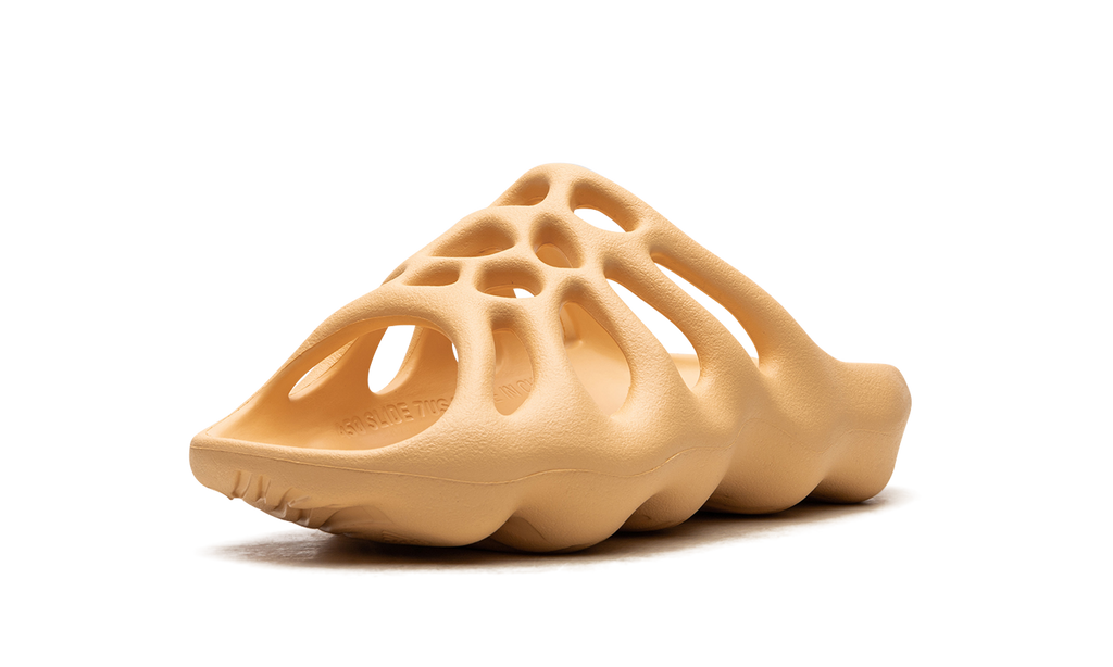 Yeezy 450 Slide Cream GZ9864