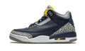 Air Jordan 3 Retro PE Michigan AJ3 820064