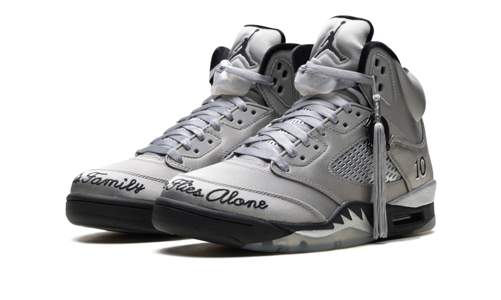Air Jordan 5 Retro WMNS Wings (2025) IO2038 001