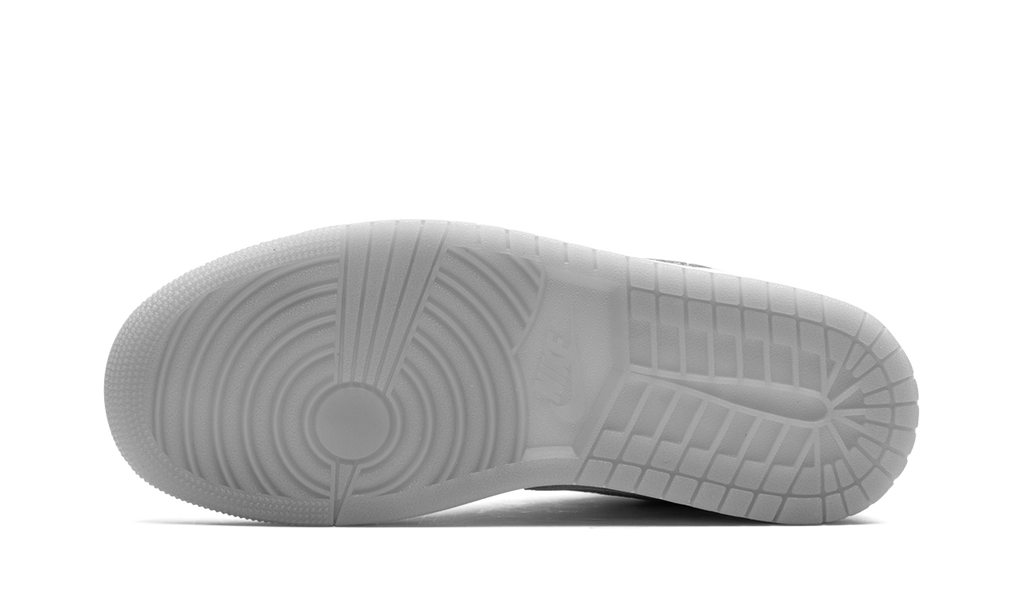Air Jordan 1 Low SE WMNS Metallic Silver FN5030 001