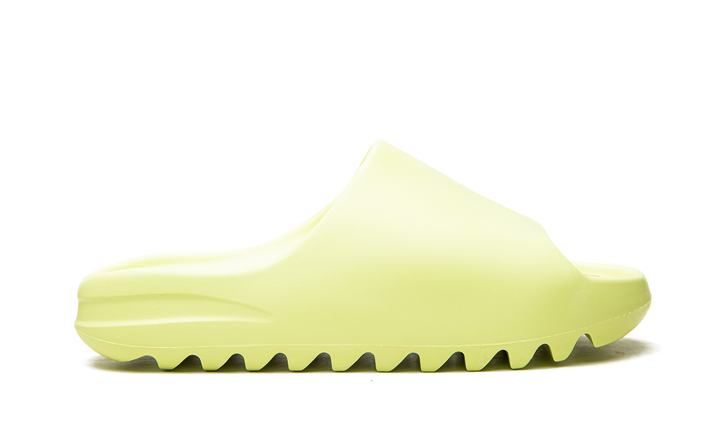 Yeezy Slide Glow GX6138