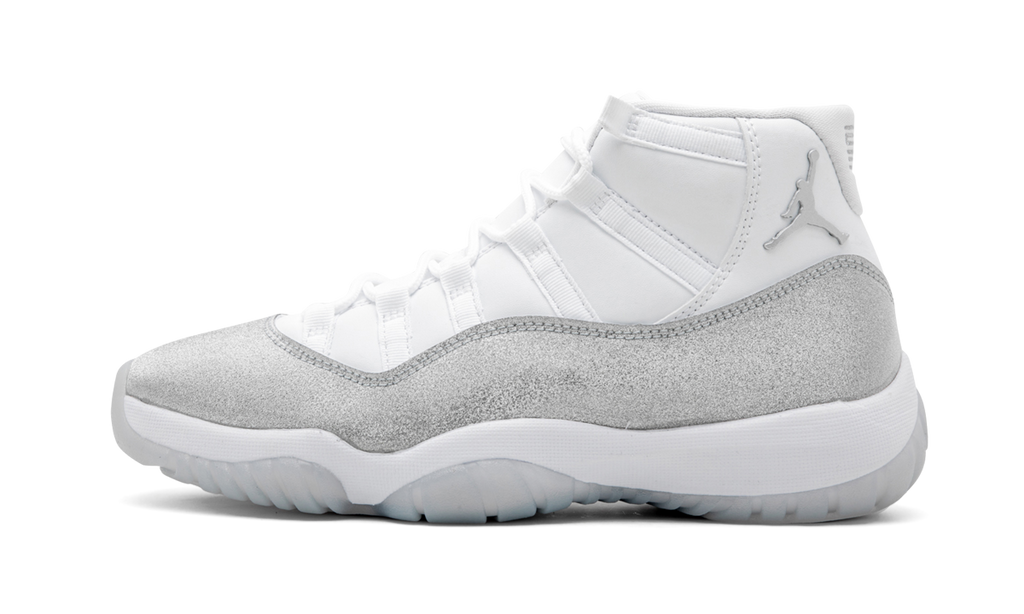 AIR JORDAN 11 RETRO WMNS METALLIC SILVER AR0715 100