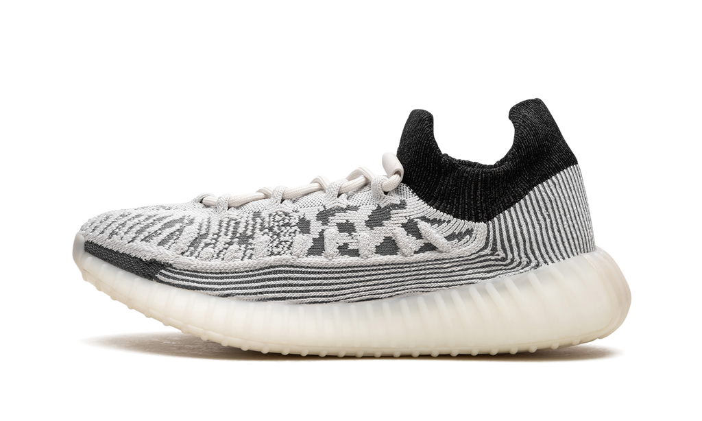Yeezy Boost 350 V2 Panda IG9608