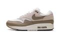 Nike AIR MAX 1 ESS Beige FZ5808 001