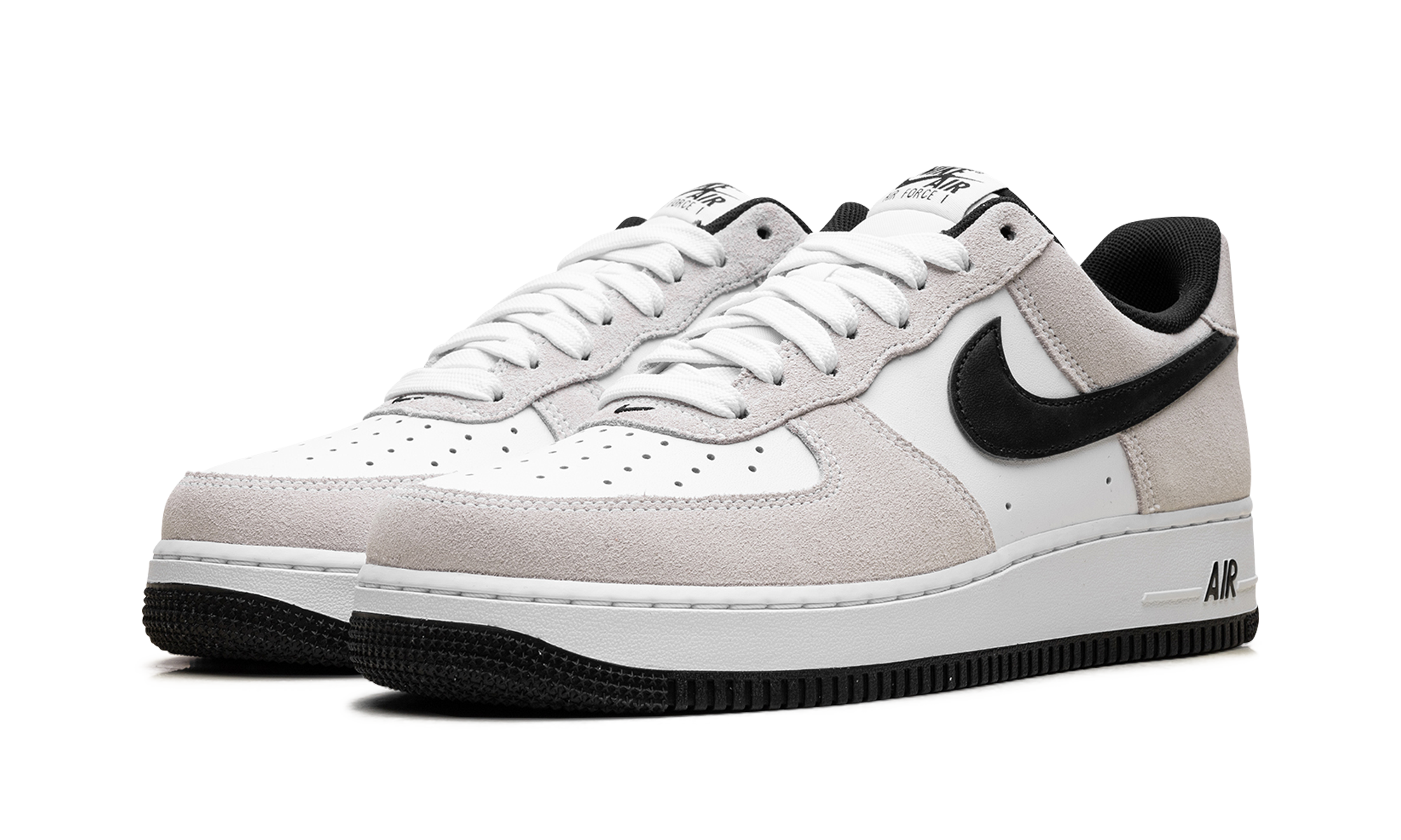 Nike Air Force 1 Low '07 LV8 White Black IB6388 100
