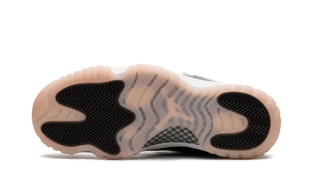 AIR JORDAN 11 WMNS Neapolitan AR0715 101