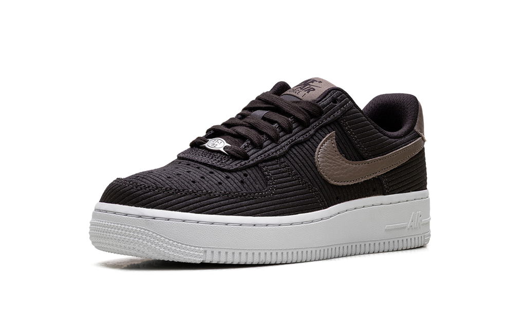 Nike Air Force 1 '07 WMNS Corduroy Velvet Brown IM6533 200
