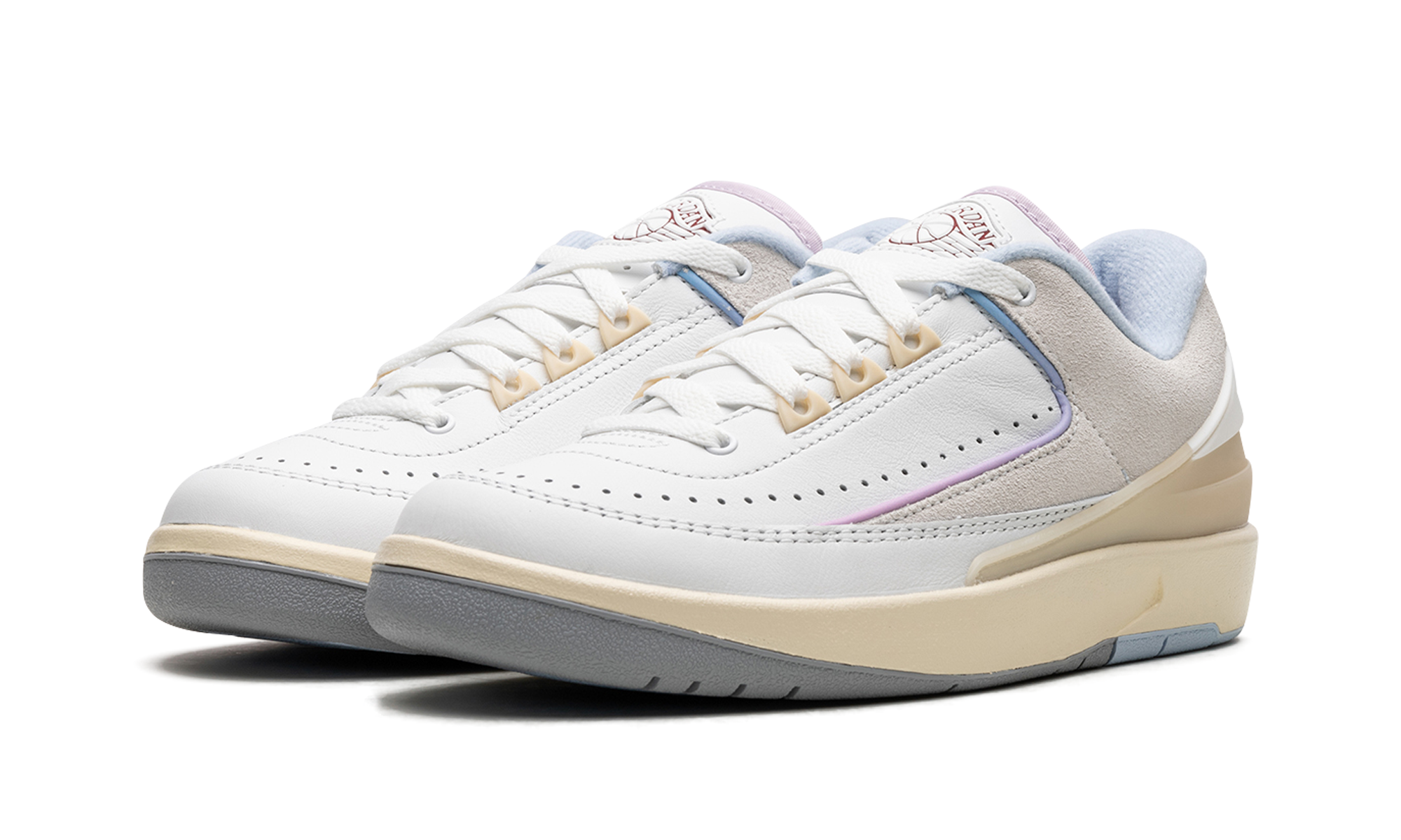 AIR JORDAN 2 LO WMNS Look Up In The Air DX4401 146
