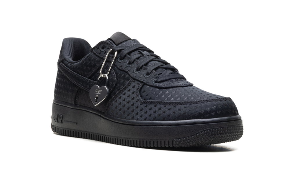 Nike Air Force 1 Low WMNS Valentine's Day - Triple Black IQ9965 001