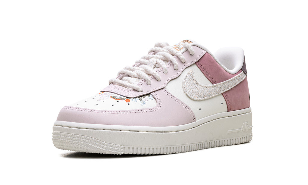 Nike Air Force 1 Low WMNS Mushroom IB8874 111