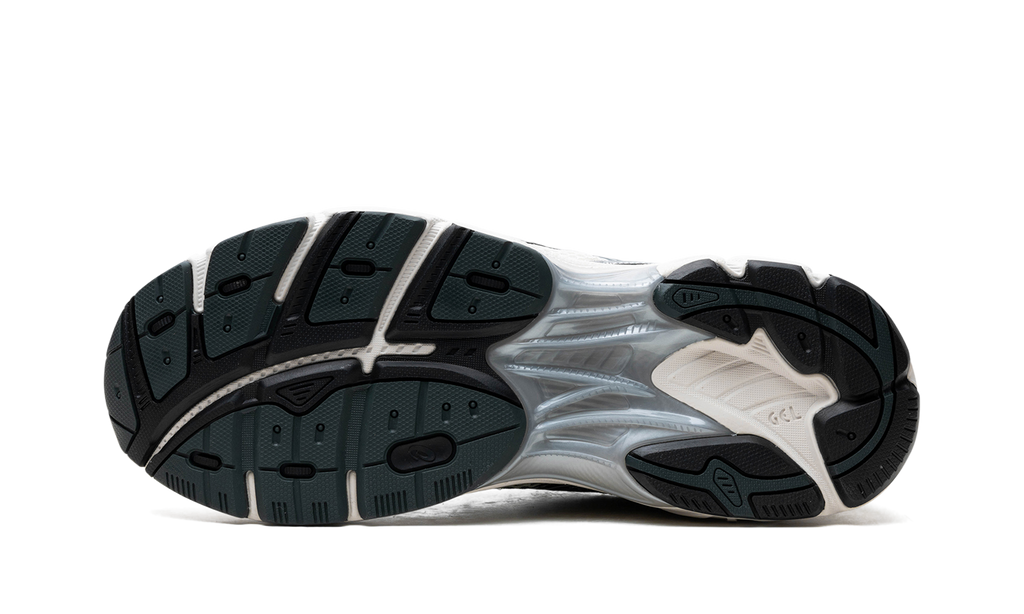 Asics GT 2160 Kith - Cream Scarab 1203A567 100