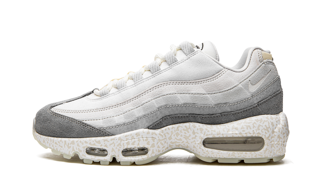 Nike Air Max 95 QS Light Bone-Glow in the Dark DV2593 100