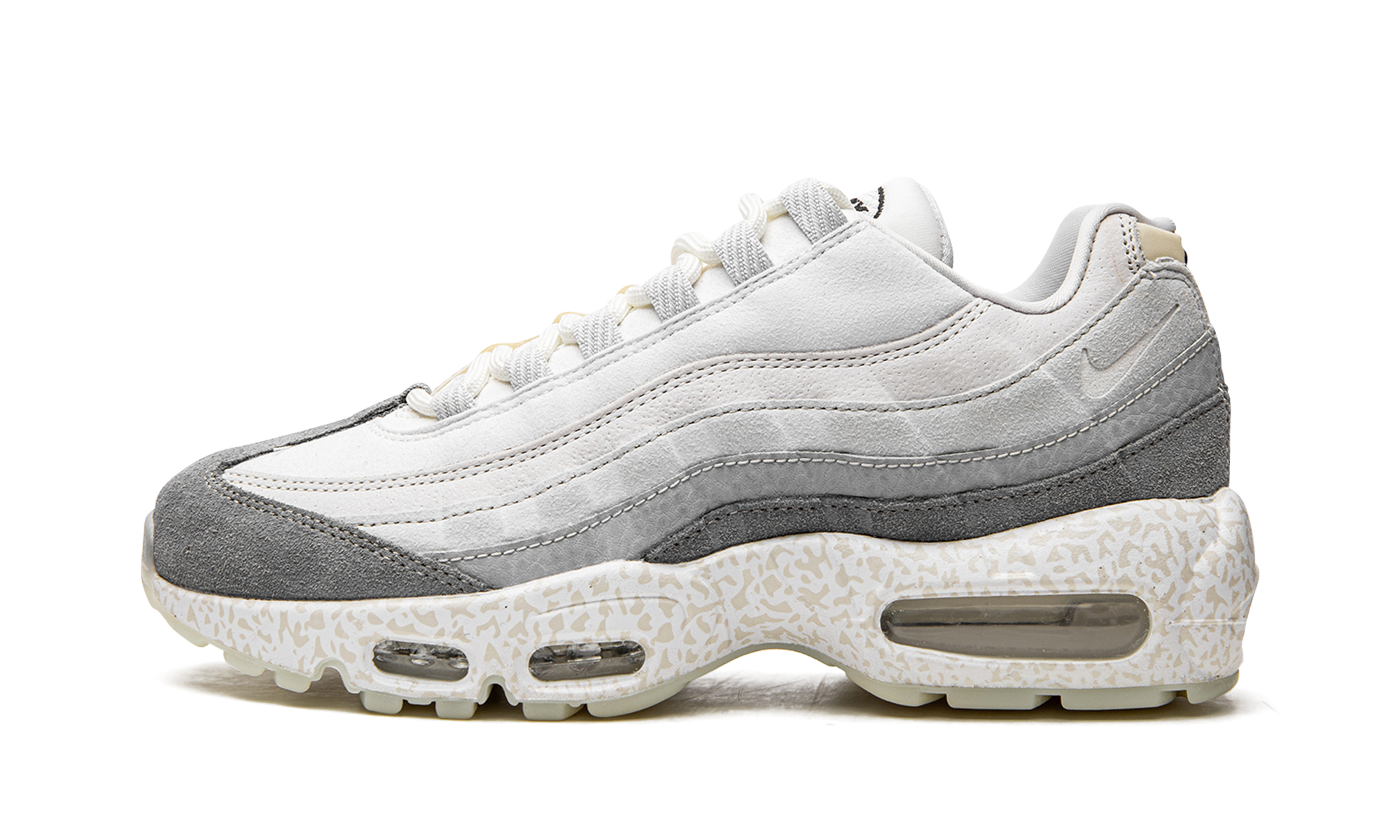 Nike Air Max 95 QS Light Bone-Glow in the Dark DV2593 100