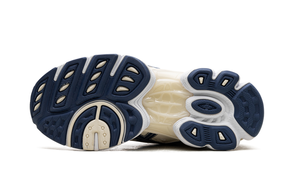 Asics Gel-Nimbus 9 WMNS White Light Indigo 1202A278 108