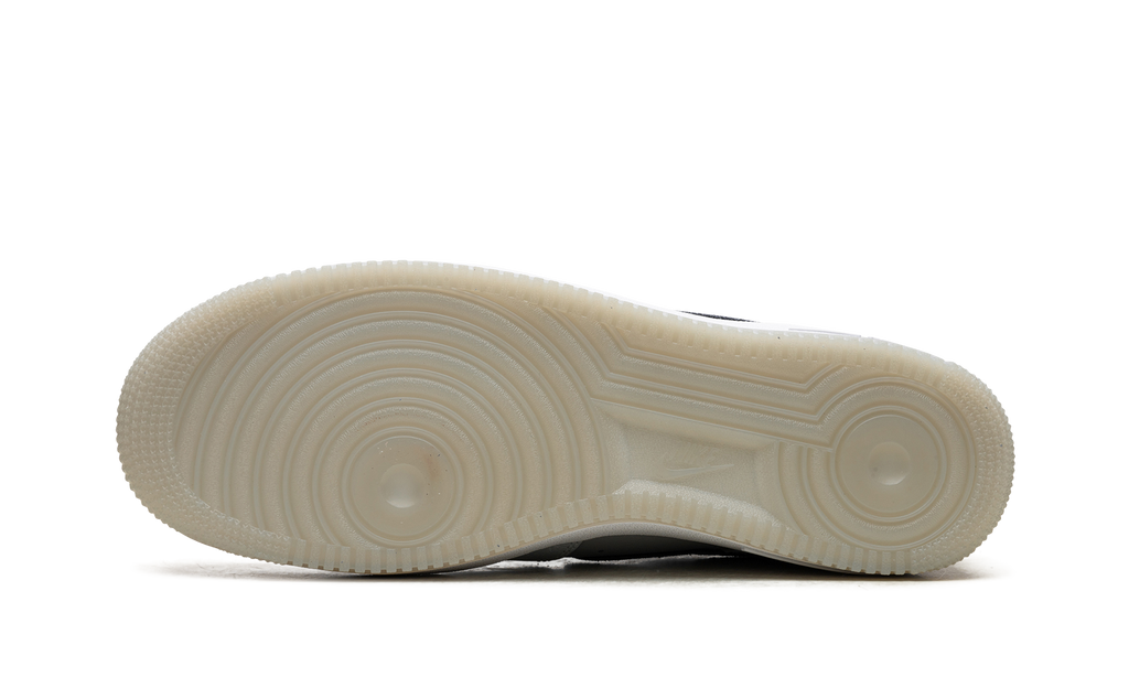 Nike Air Force 1 '07 LV8 Pure Platinum / Light Carbon FJ4170 001