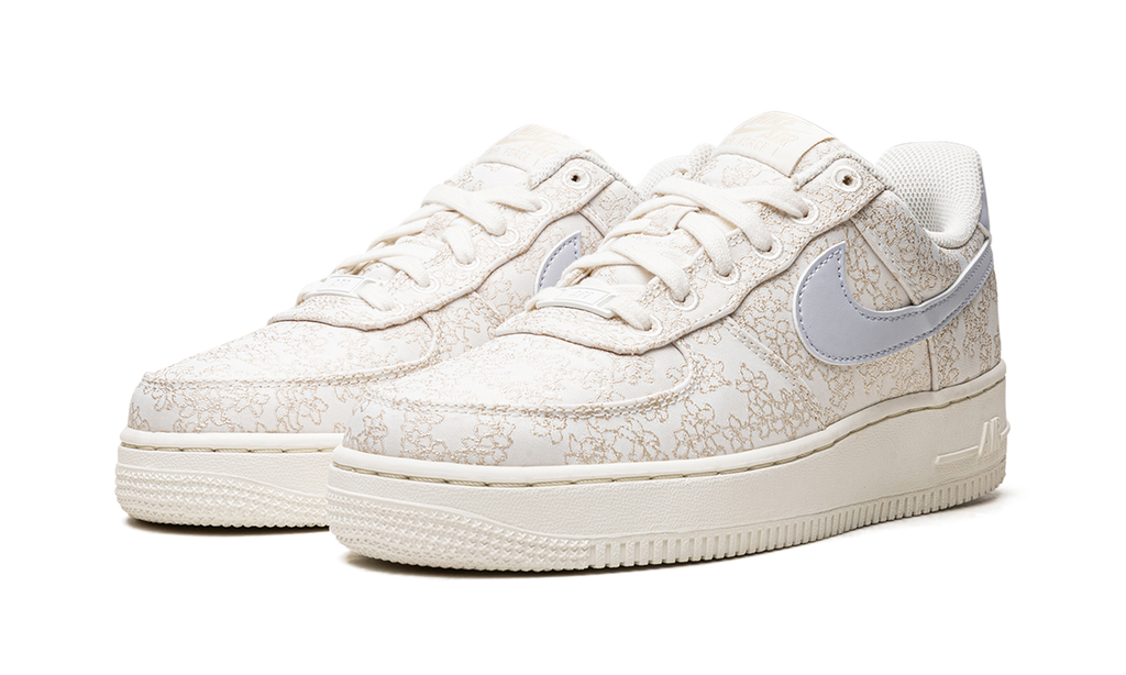 Nike AIR FORCE 1 '07 SE JACQ WMNS Flower Embroidery DR6402 900