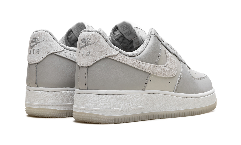 Nike Air Force 1 '07 Light Bone FN5832 001