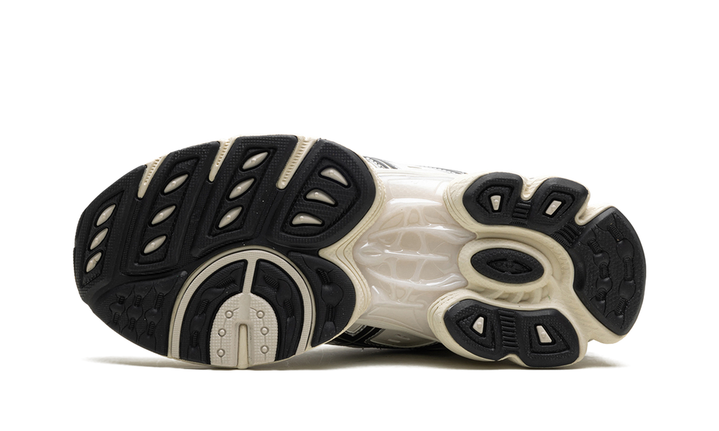Asics Gel Nimbus 9 Cream / Black 1201A424 105