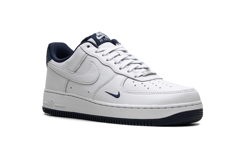 Nike Air Force 1 Low '07 LV8 Photon Dust Obsidian HM9483 001