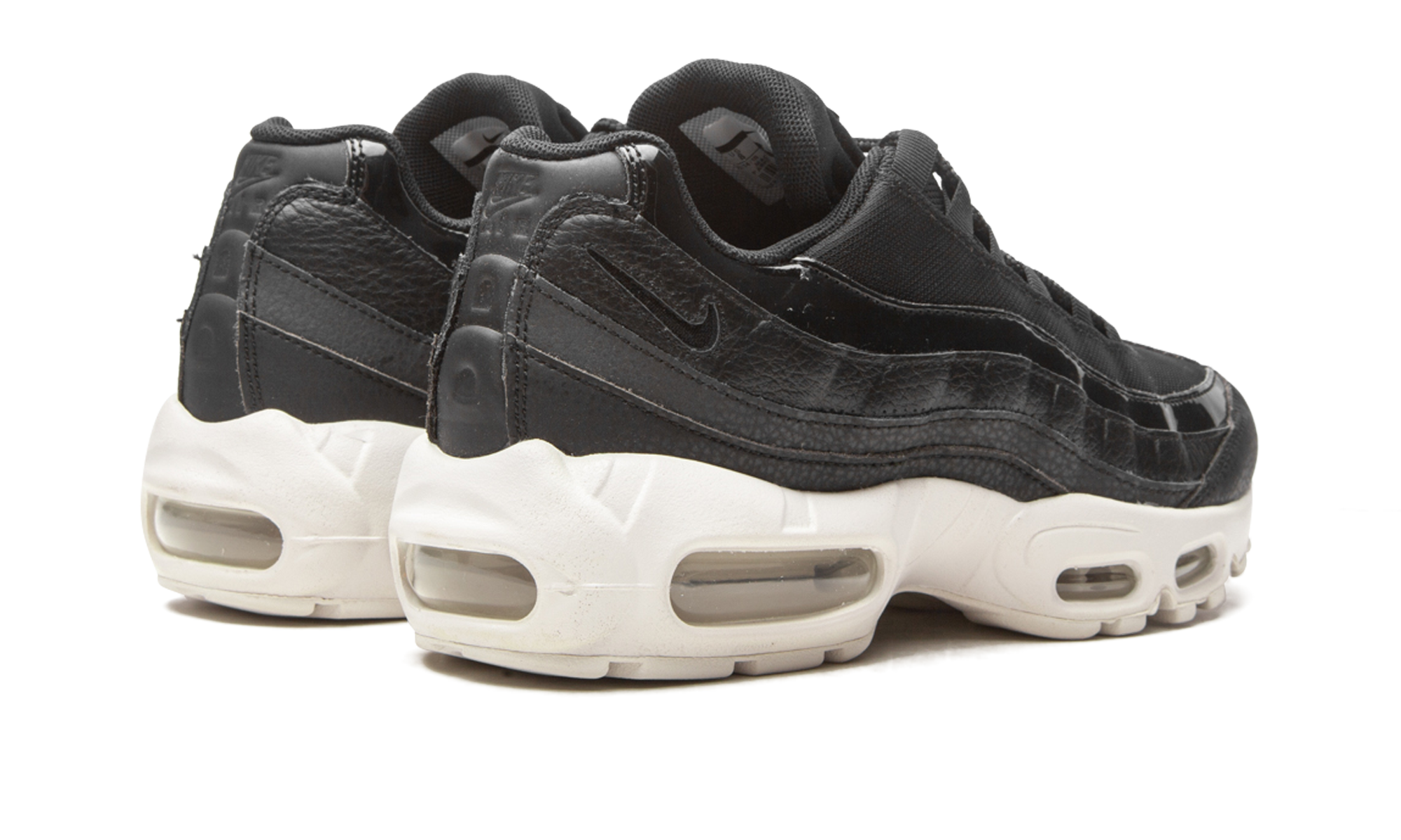 Nike AIR MAX 95 SE MNS WMNS AQ4138 001