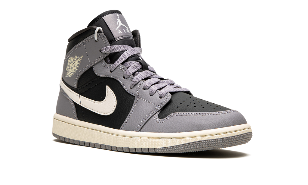 AIR JORDAN 1 MID WMNS CEMENT GREY BQ6472 022