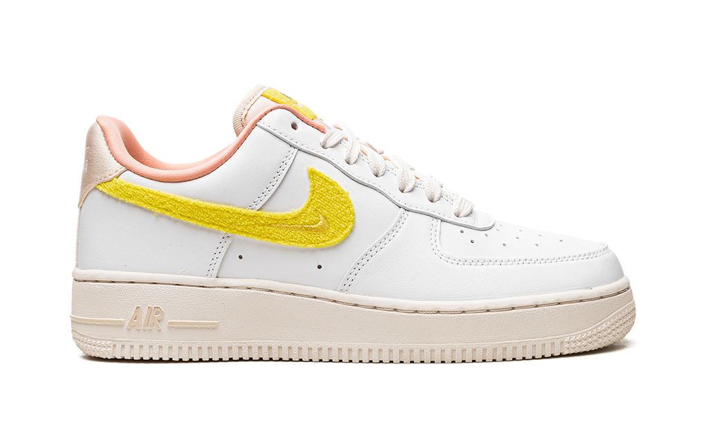 Nike AIR FORCE 1 '07 LX WMNS DV2183 100