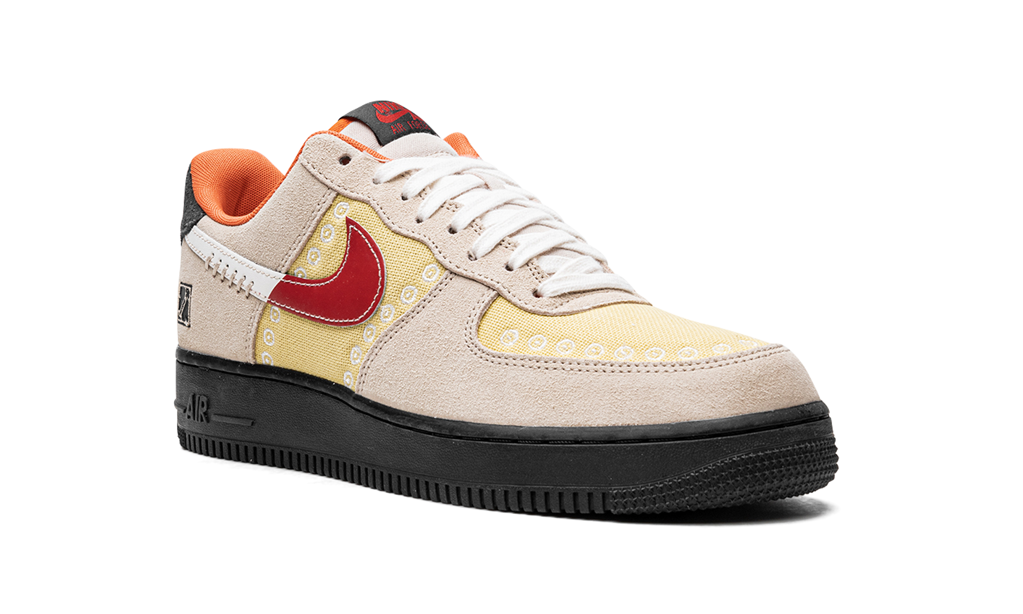 Nike Air Force 1 Low Somos Familia DZ5355 126