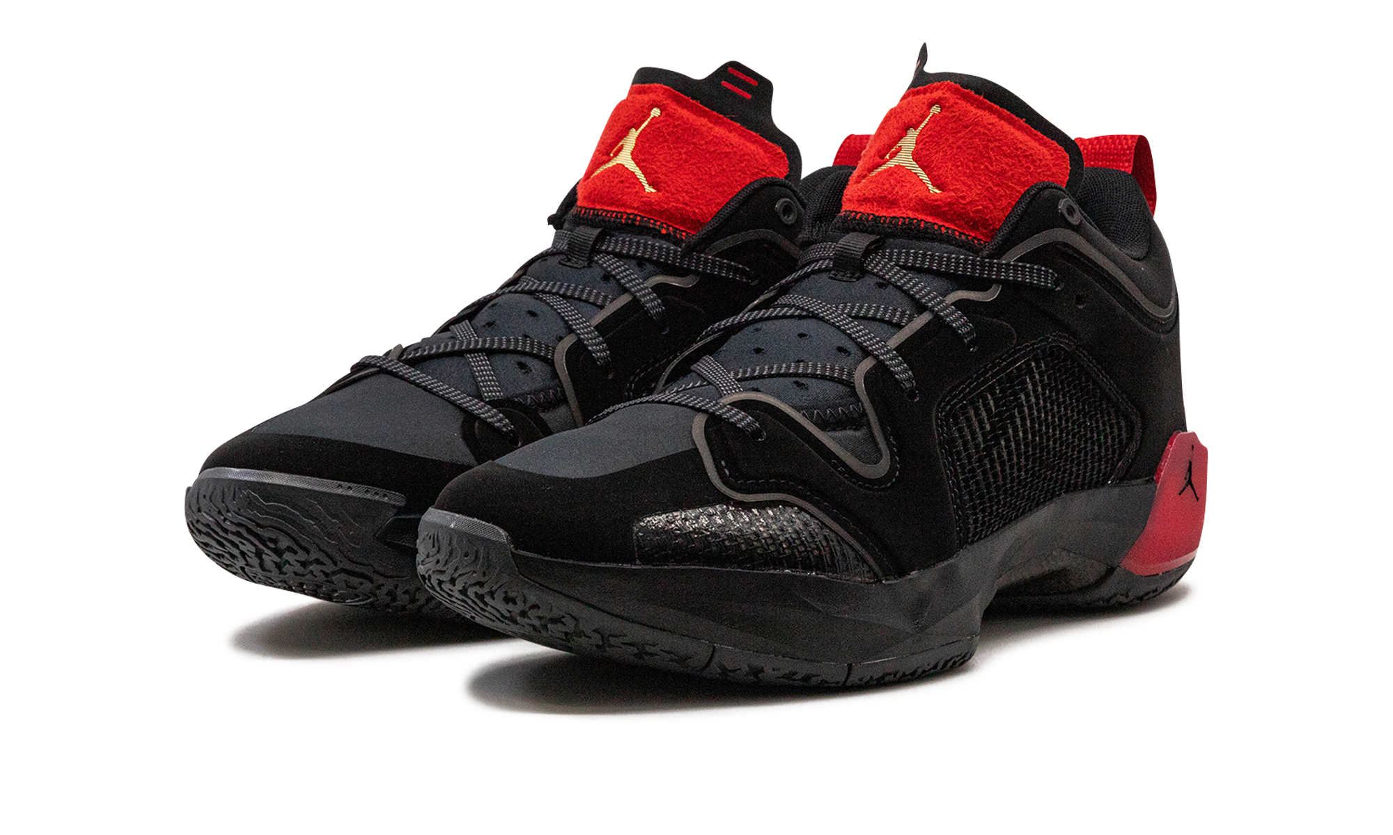 Air Jordan 37 Low Bred DQ4122 007