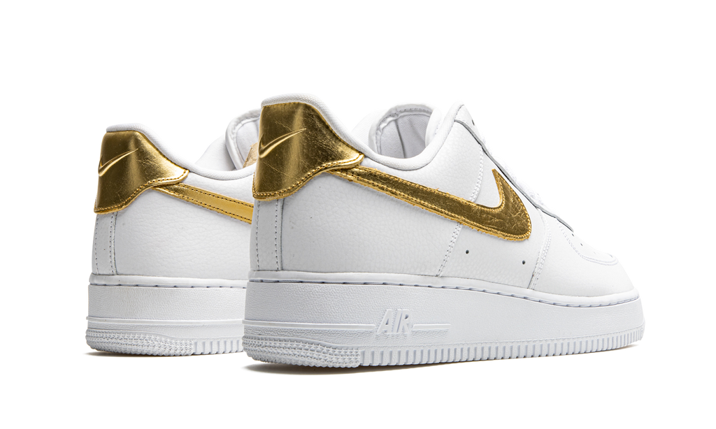 Nike Air Force 1 Low '07 LV8 Gold Foil DC2181 100